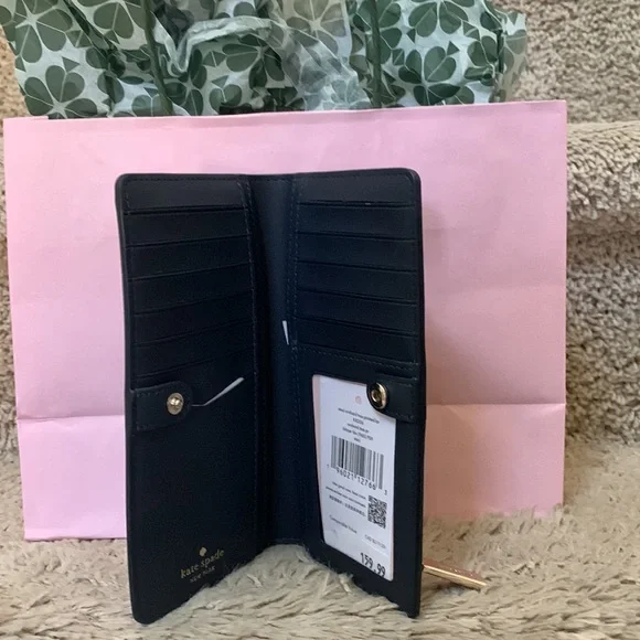 Kate Spade wallet - Picture 3 of 5